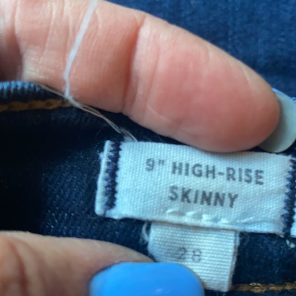 Madewell 9 inch high rise skinny. - Picture 4 of 7